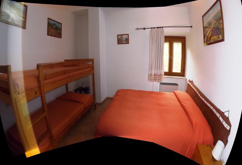 Agriturismo Le Forre Del Treja Civita Castellana Room photo
